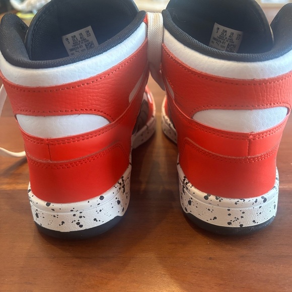 Puma Rebound LayUp Speckle Sneakers JR. - Picture 6 of 9